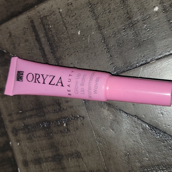 Oryza Beauty Glow Up Lip Balm~Peach Tea NWT Full size - Picture 3 of 3